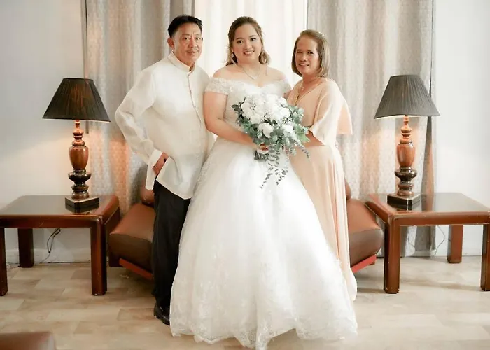 House B Spacious 3br3tb Along Commonwealth Ave * Manila