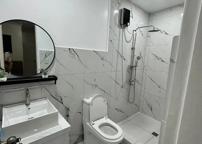 House B Spacious 3br3tb Along Commonwealth Ave Apartment